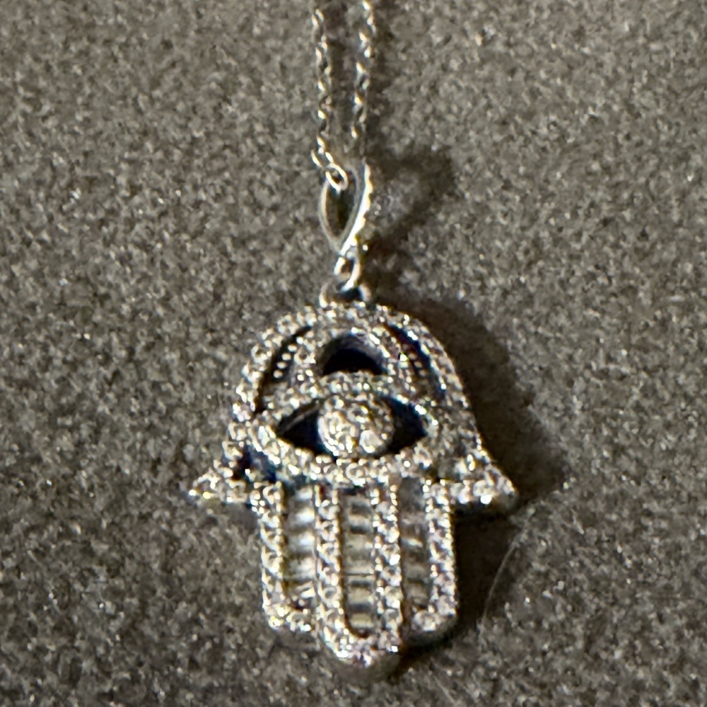 Hamsa Hand diamond Pendant Necklace in sterling Silver - Women's Jewelry